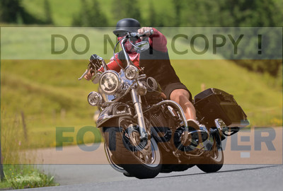 hostettler_roadshow_glaubenberpass_019_fotopower_2022