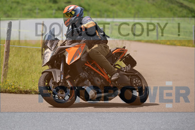 hostettler_roadshow_glaubenberpass_038_fotopower_2022