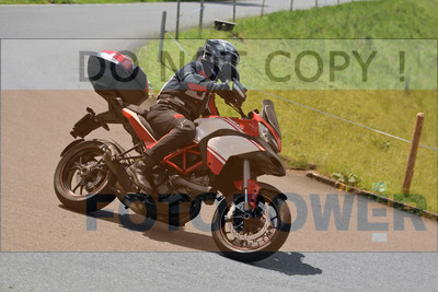hostettler_roadshow_glaubenberpass_086_fotopower_2022