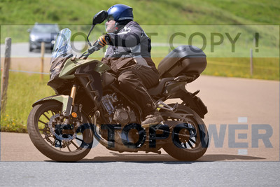 hostettler_roadshow_glaubenberpass_036_fotopower_2022